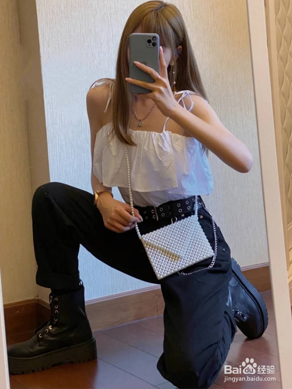 YOURshadow现在的酷飒女孩是怎么穿出可盐可甜