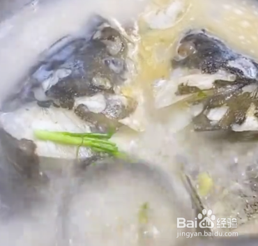 怎样炖好喝的鱼汤豆腐汤呢