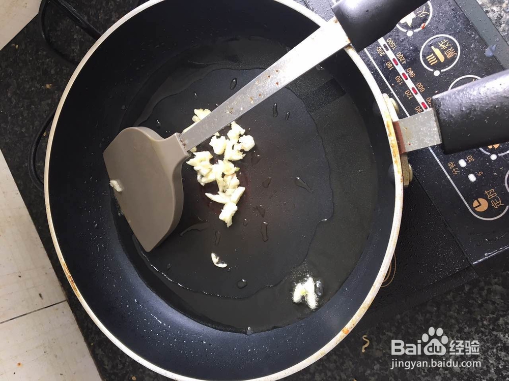 怎么做高笋炒肉