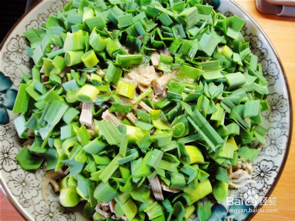 豆腐丝拌青蒜
