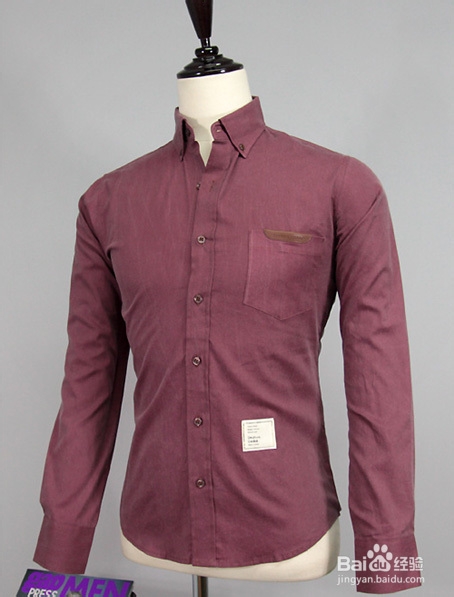 根据自己的行业挑选合适的订制衬衫