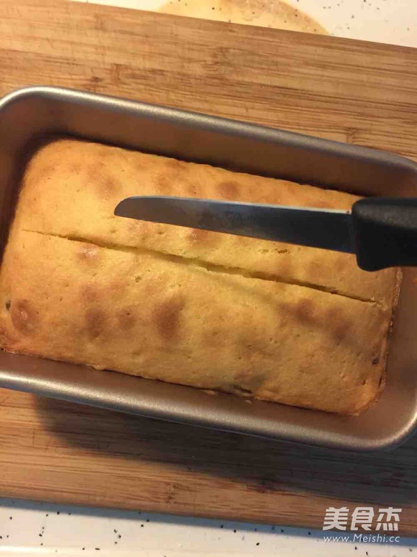 朗姆酒葡萄干磅蛋糕