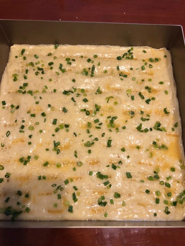 葱香肉松面包卷