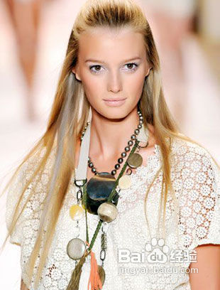 怎样对脸型打造浓密秀发