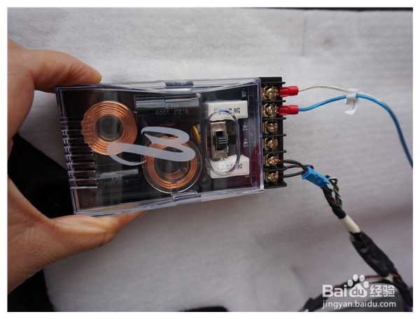 宝马520音响无损改装美国西海岸宝马专用三分频