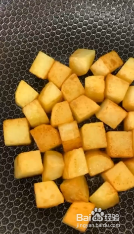 如何做孜然土豆火腿肠