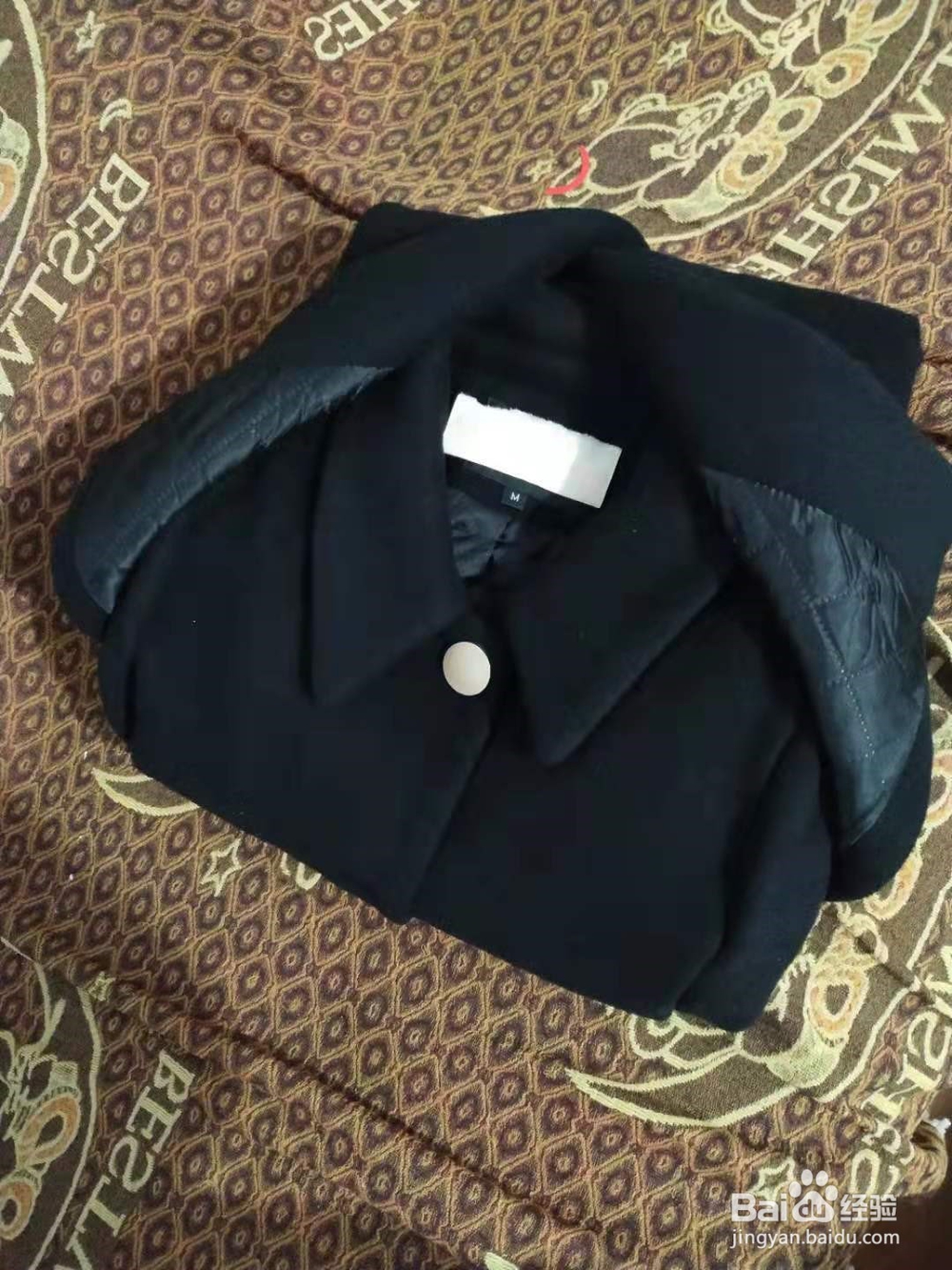 大衣怎么叠不会皱步骤