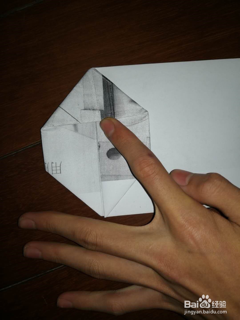 性能最佳的简易纸飞机折法图解