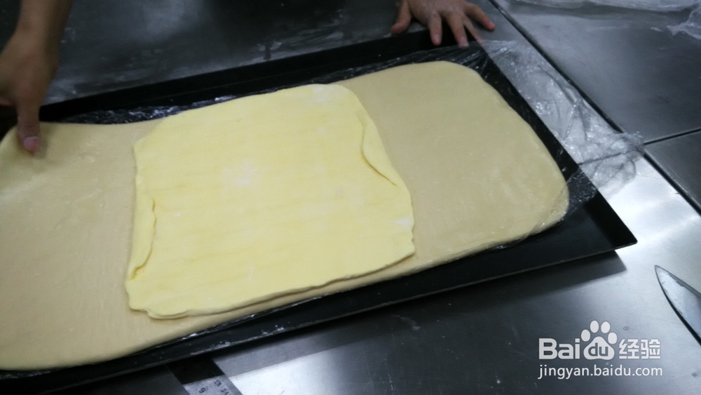 <b>怎么做面包私人烘焙之丹麦面包热狗做法全过程</b>