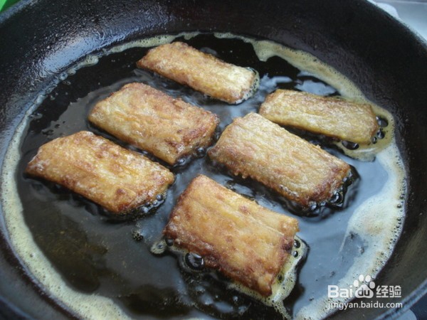 如何制作孜然干炸带鱼