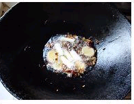 既解馋又美容的冰糖肘子