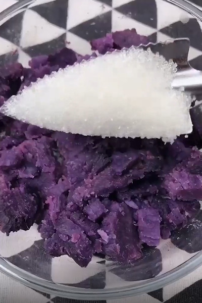 奶香紫薯大馒头怎么做？