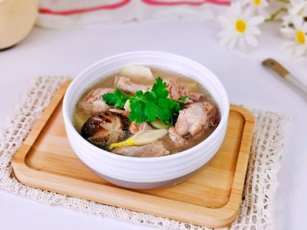 彩椒香菇蒸娃娃菜