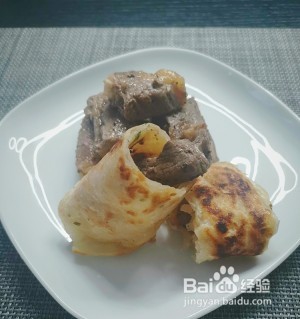 一口牛排手抓饼版的做法