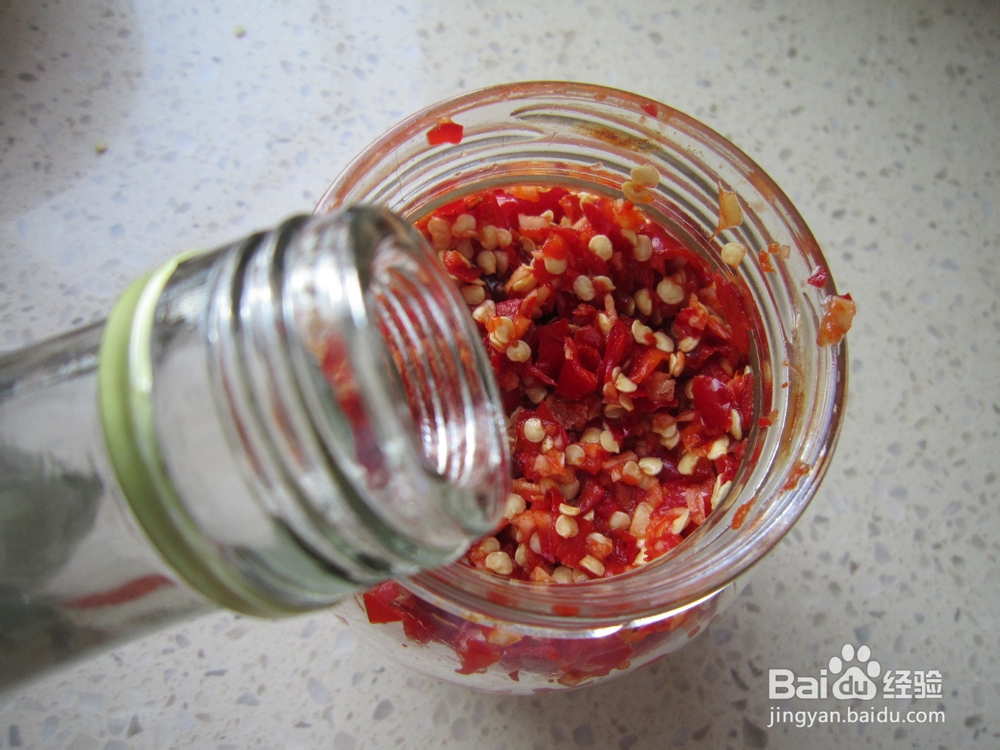 颜色红亮,辣而咸鲜-----自制剁椒