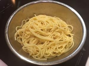 怎么做好吃的黑椒鸡丝意面