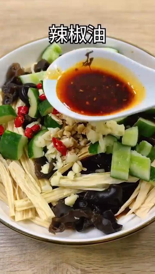 如何制作好吃的凉拌腐竹