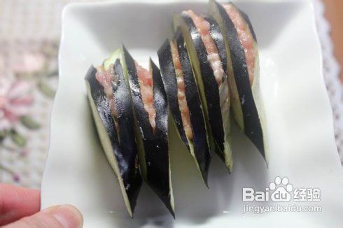 从饭店学来的美味家常菜——红烧茄盒