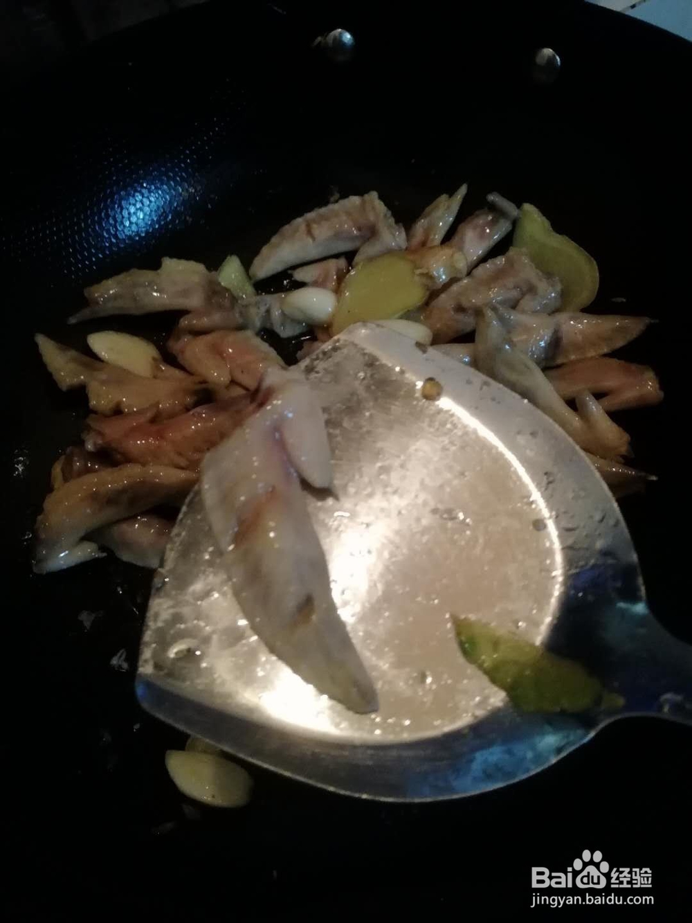 可乐鸡翅尖怎么做？