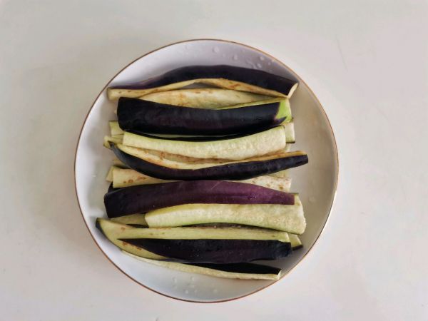 夏天快手菜清蒸茄子三下两下就做好