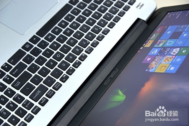 4K显示带来爽快--评华硕VivoBook 4000