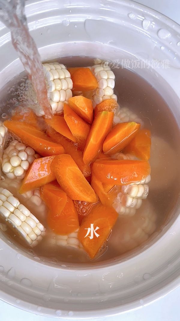 玉米排骨汤营养滋补