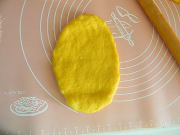 奶香胡萝卜豆沙吐司