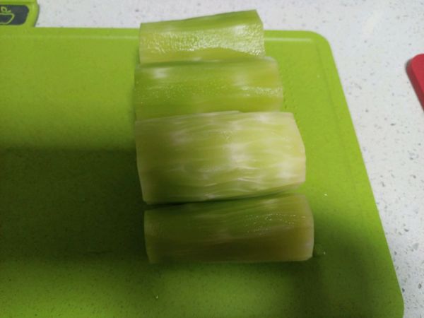 凉拌脆爽莴笋片