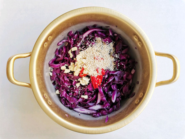 凉拌酸辣紫甘蓝