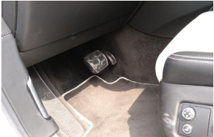 后备箱经常发霉怎么办