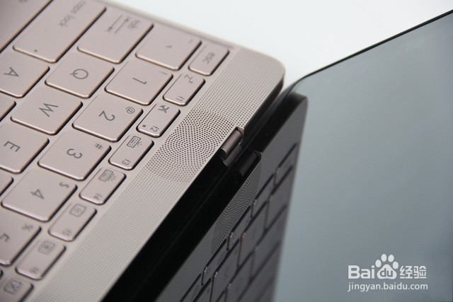 轻薄时尚外观出众华硕灵耀3超薄本开箱评测