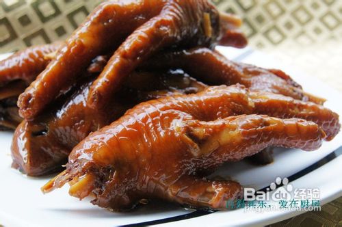 鸡爪子的做法----绝味卤鸡爪