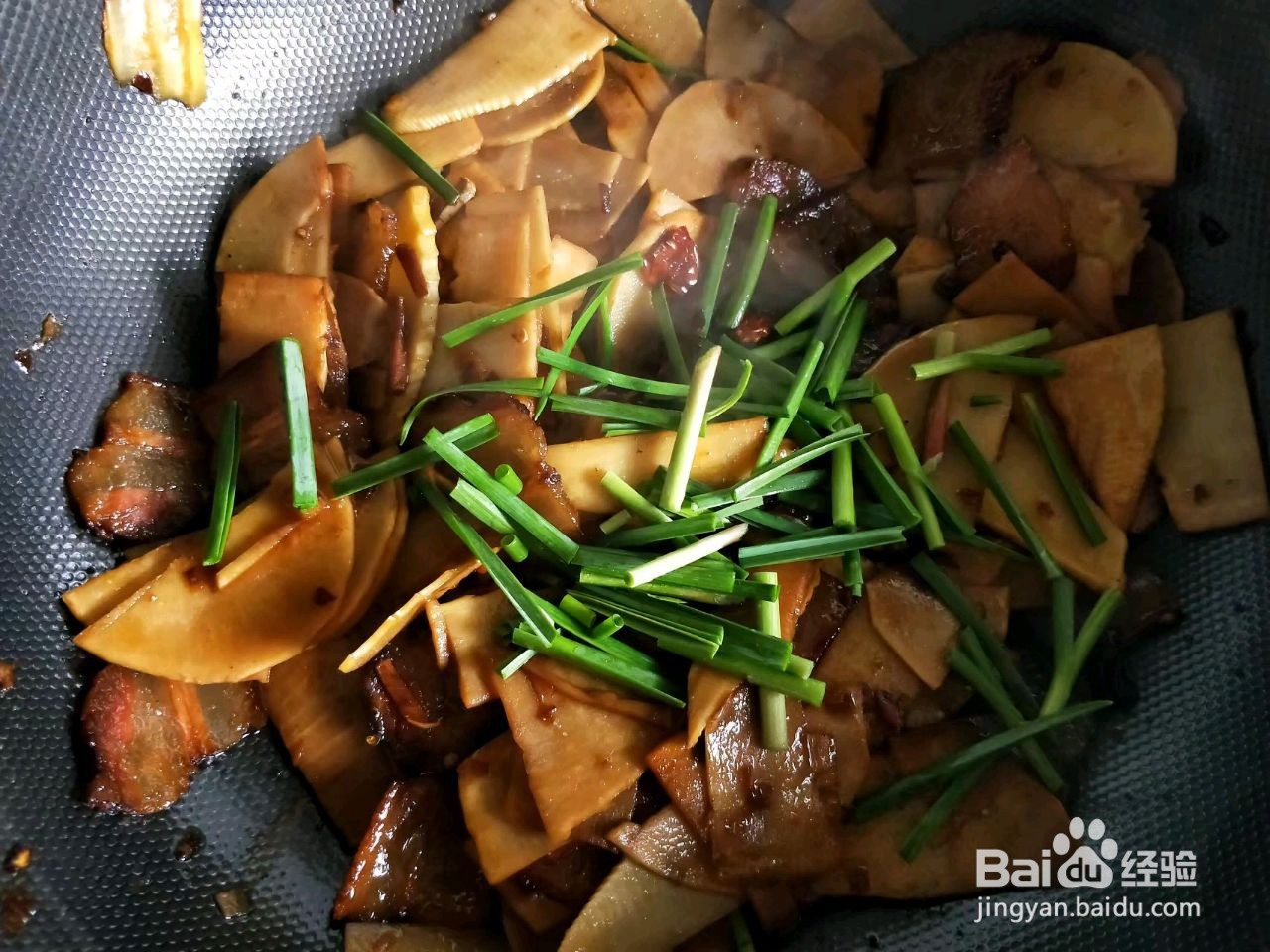 冬笋炒腊肉的做法