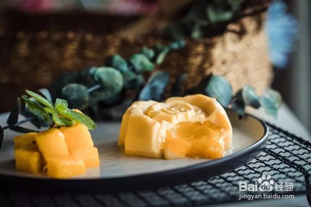 芒果流心布丁的做法