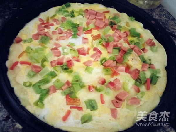 午餐肉葱花卷饼