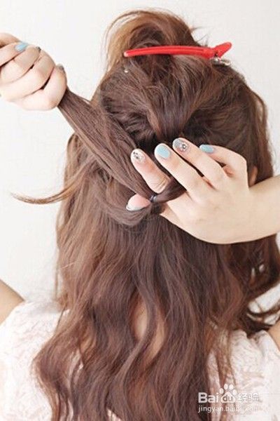 中长发伴娘发型教程 百度经验