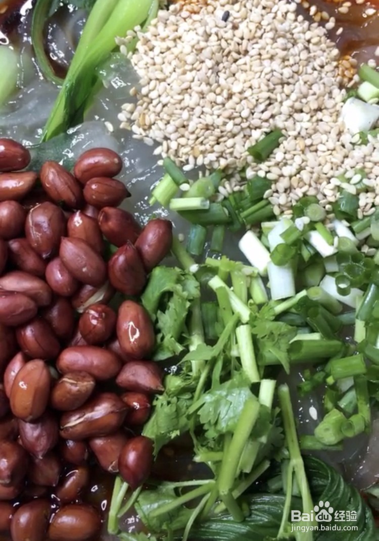 爽滑劲道的酸辣土豆粉丝的做法