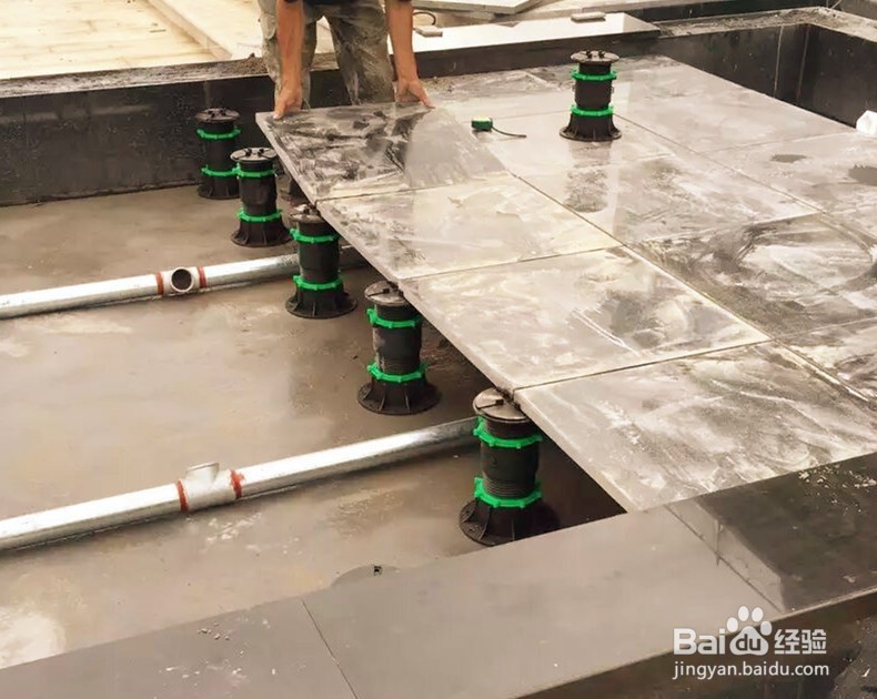 万能支撑器施工方法