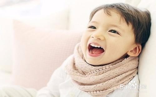 牙齿发黄怎么办?教你几个让牙齿变白的小秘诀