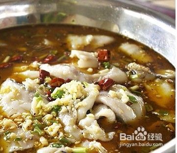 四川名菜酸菜鱼是怎么做成的