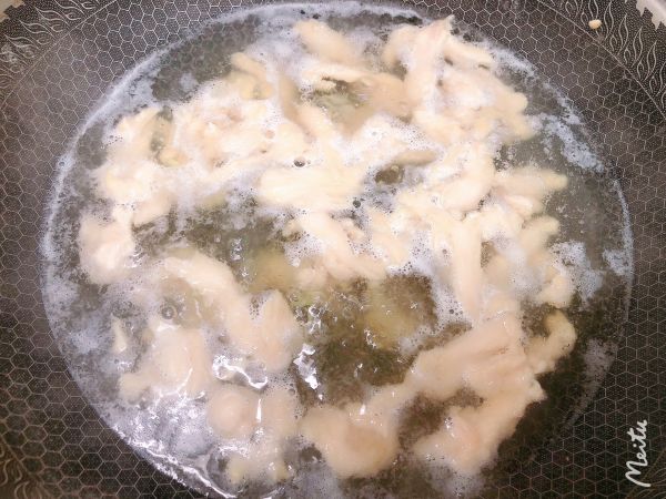 凉拌生菜鸡胸肉