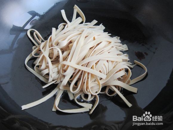 耗油韭菜炒豆皮