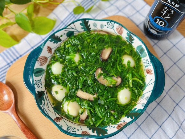 鲜菇荠菜玉丸羹