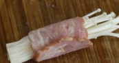金针菇培根卷的做法