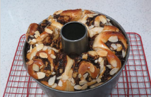 黑糖肉桂手斯包