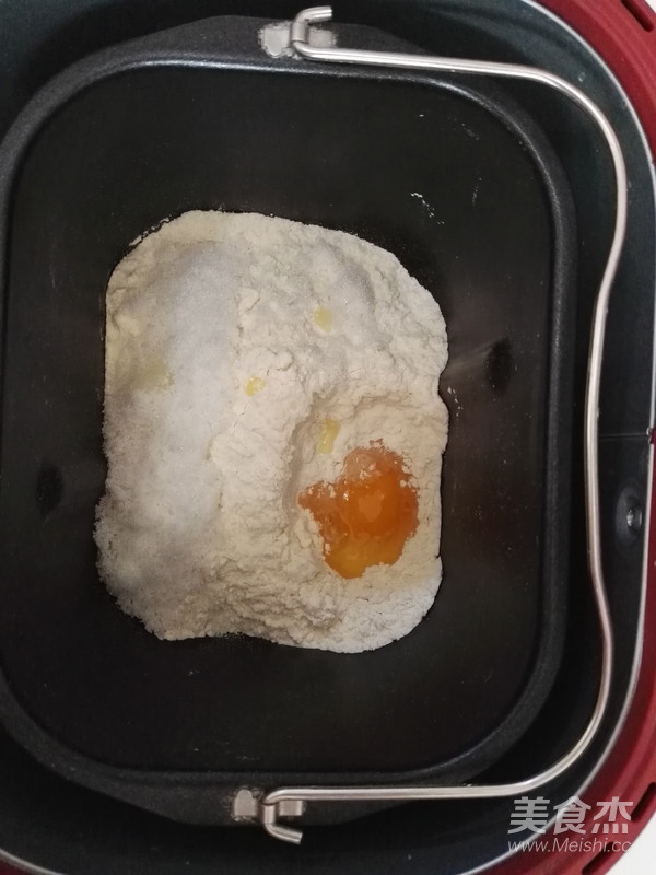 椰香面包卷的做法