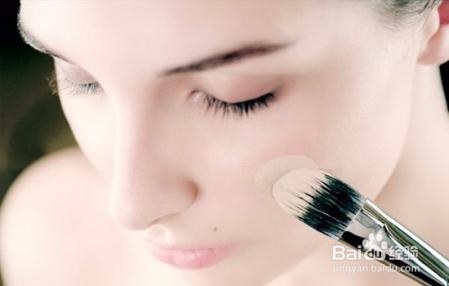 夏季油性皮肤怎么化妆？看我详细化妆步骤