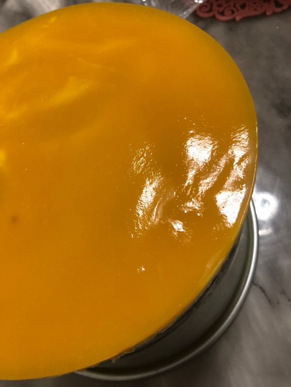 椰浆芒果慕斯蛋糕