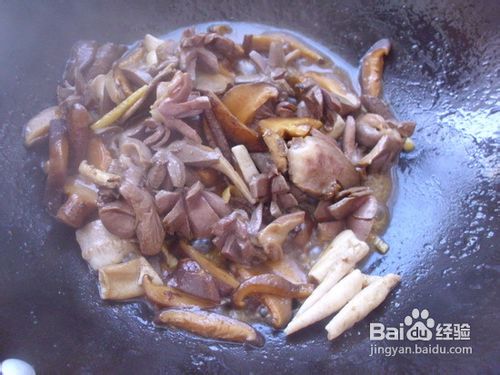 香菇炒鸭胗