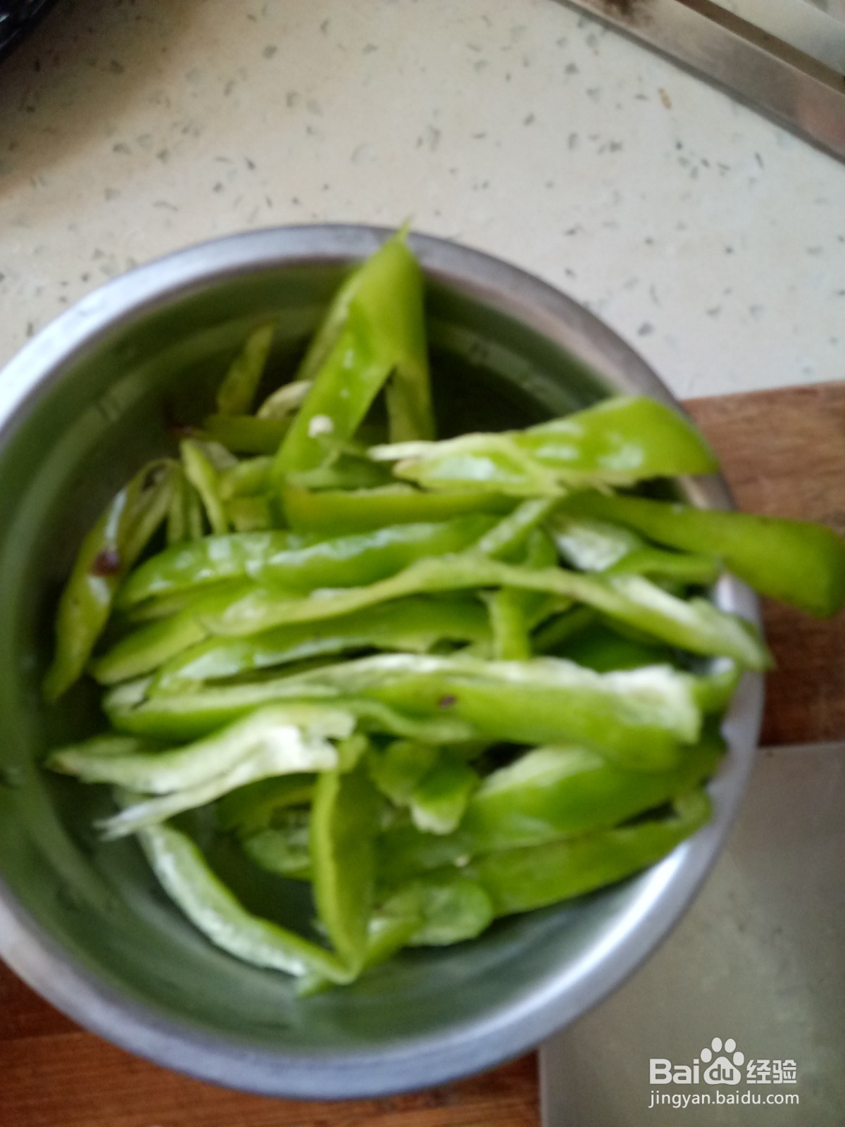 青椒豆芽炒鸡胗